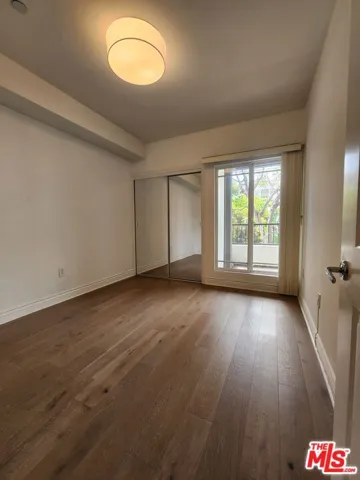 147 S Doheny Drive, Los Angeles, California 90048
