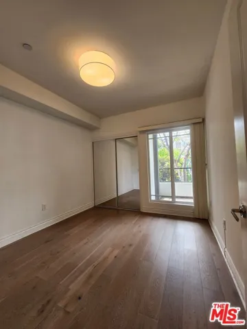 147 S Doheny Drive, Los Angeles, California 90048