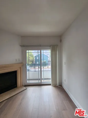 147 S Doheny Drive, Los Angeles, California 90048