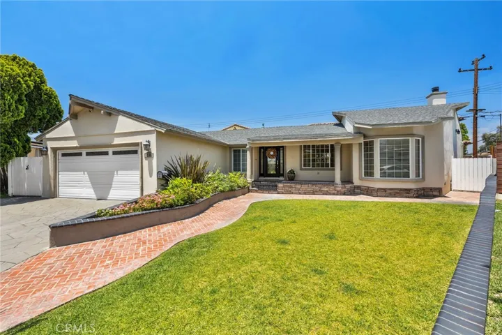 12105 Nashville, La Mirada, California 90638