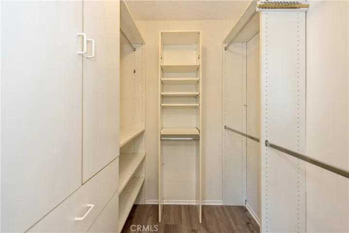 19 Alabaster Loop, Irvine, California 92614