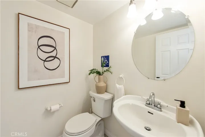 19 Alabaster Loop, Irvine, California 92614