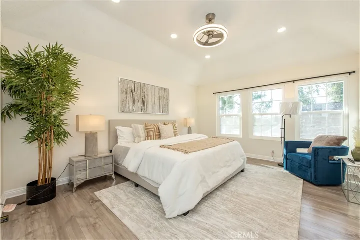 19 Alabaster Loop, Irvine, California 92614