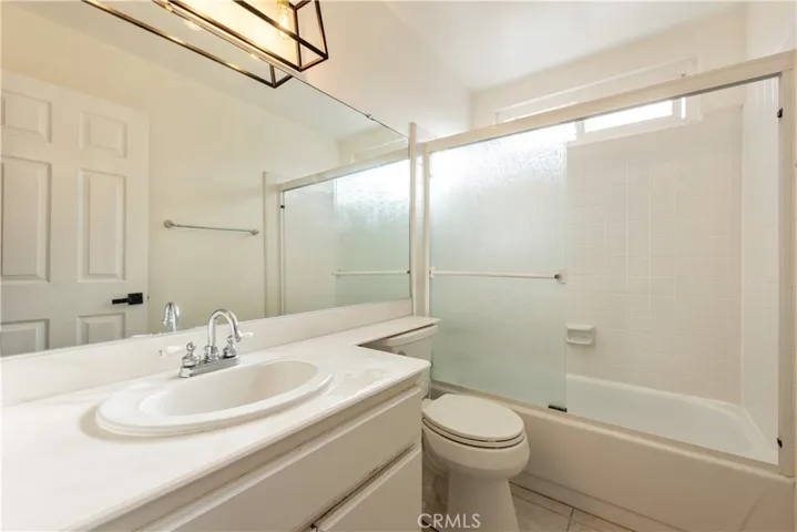 19 Alabaster Loop, Irvine, California 92614