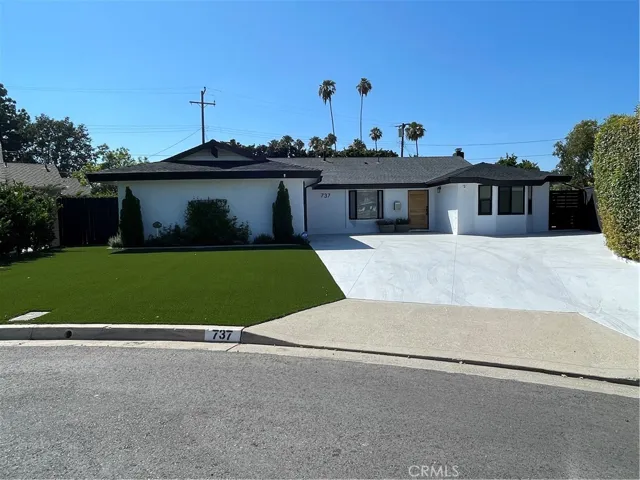 737 Paseo Place, Fullerton, California 92835