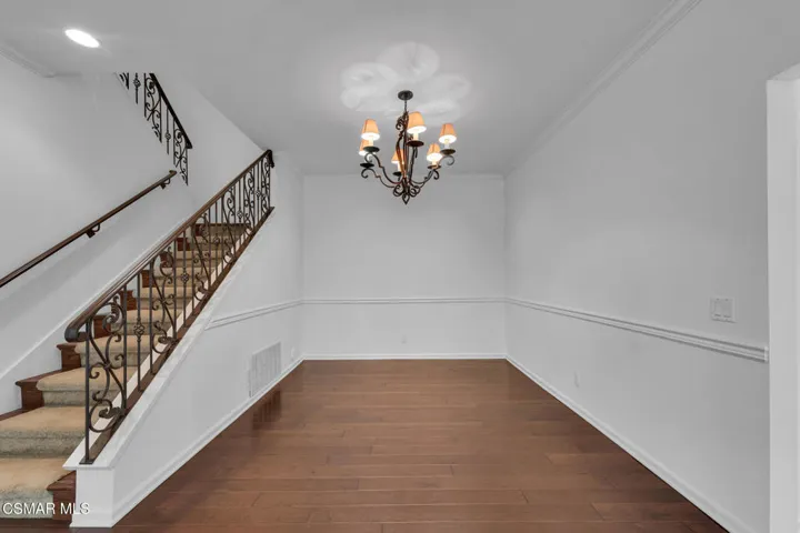 1032 Amberton Ln  -  HsHProd-11
