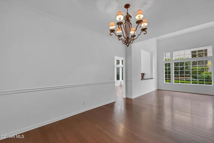 1032 Amberton Ln  -  HsHProd-9