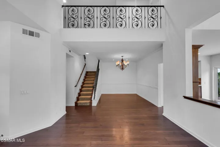 1032 Amberton Ln  -  HsHProd-7