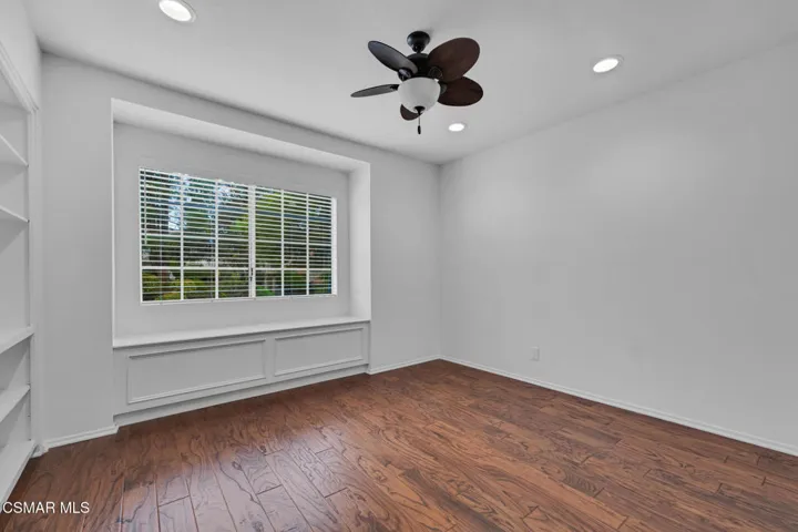 1032 Amberton Ln  -  HsHProd-25