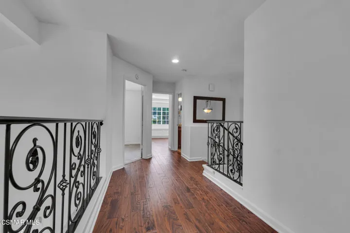 1032 Amberton Ln  -  HsHProd-27