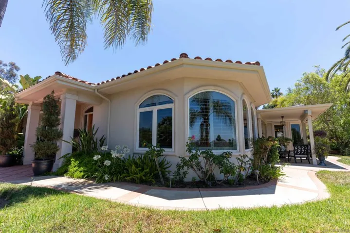 3537 Rosa Way, Fallbrook, California 92028