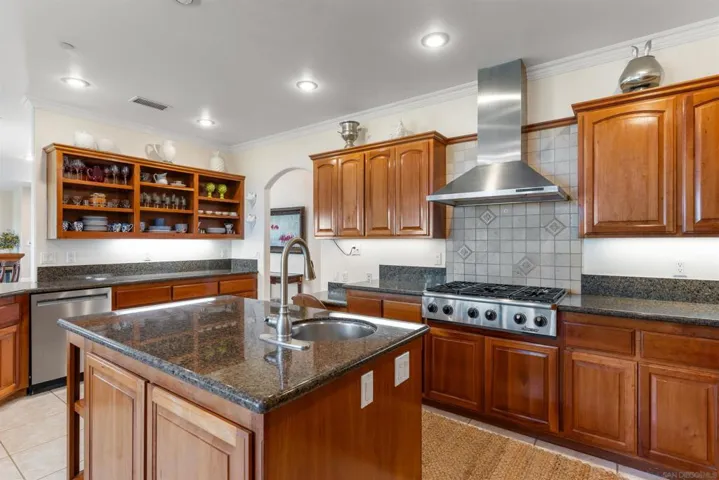 3537 Rosa Way, Fallbrook, California 92028