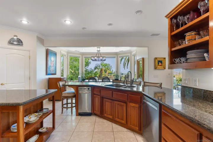 3537 Rosa Way, Fallbrook, California 92028
