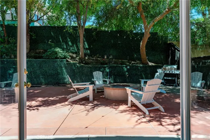 5179 Knollwood Way, Woodland Hills, California 91364