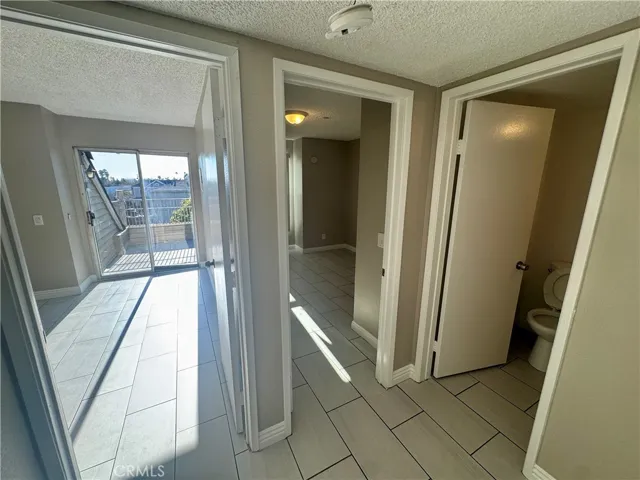 300 E Chestnut Avenue 301, Santa Ana, California 92701