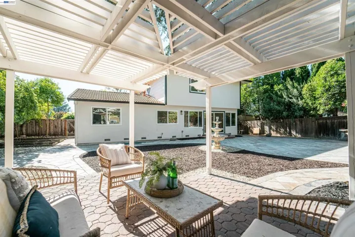 2603 Laramie Gate Cir, Pleasanton, California 94588-4532