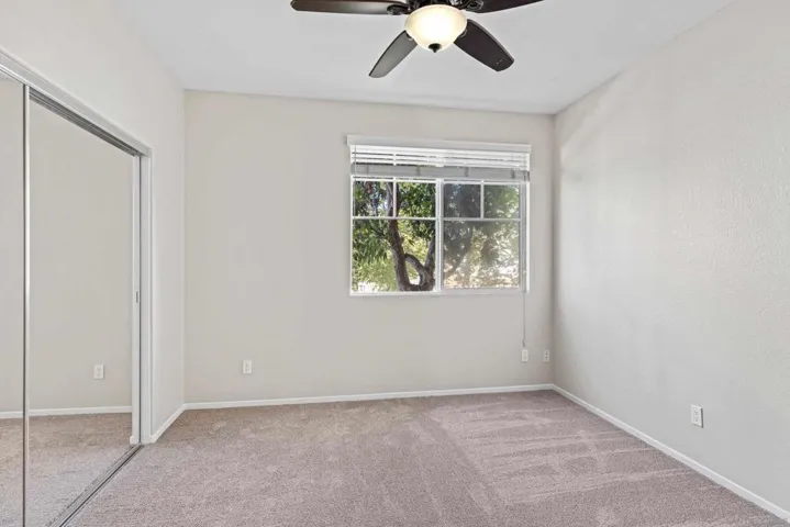 10187 Little Leaf, Santee, California 92071