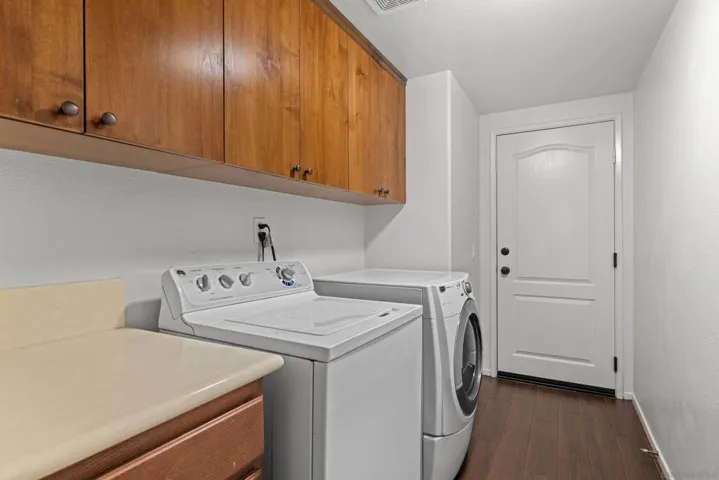10187 Little Leaf, Santee, California 92071