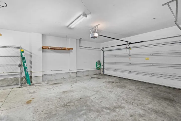 10187 Little Leaf, Santee, California 92071