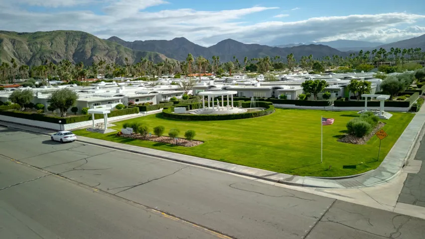S Sierra Madre_Exterior_Park-5