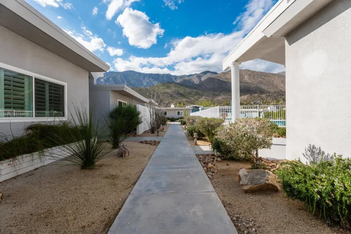 S Sierra Madre_Exterior_Front-3