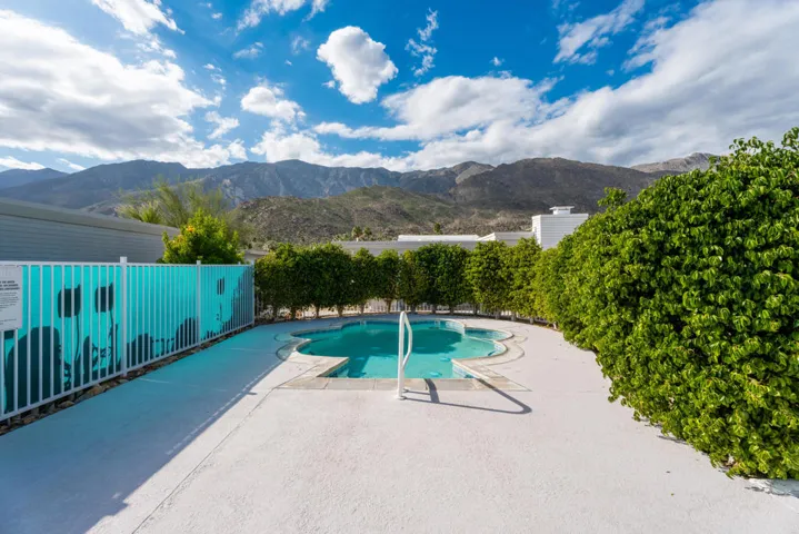 S Sierra Madre_Exterior-13