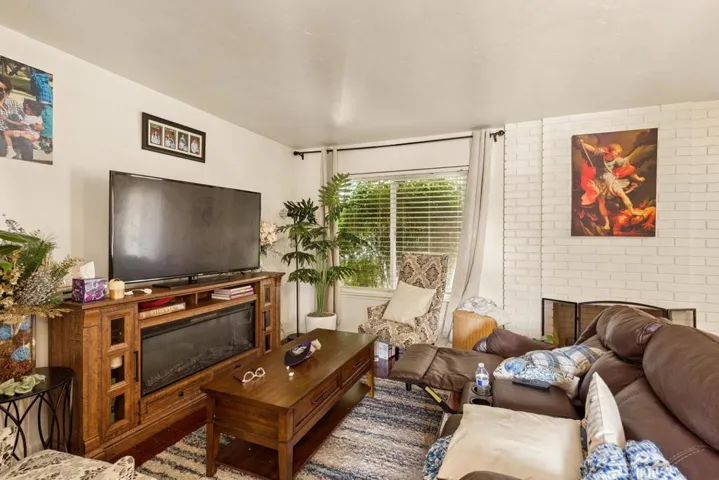 1342 Essex Way, San Jose, California 95117