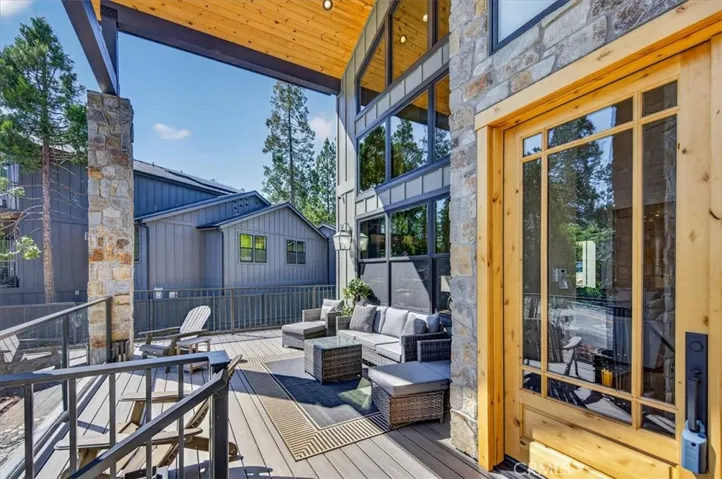 53819 Road 432, Bass Lake, California 93604