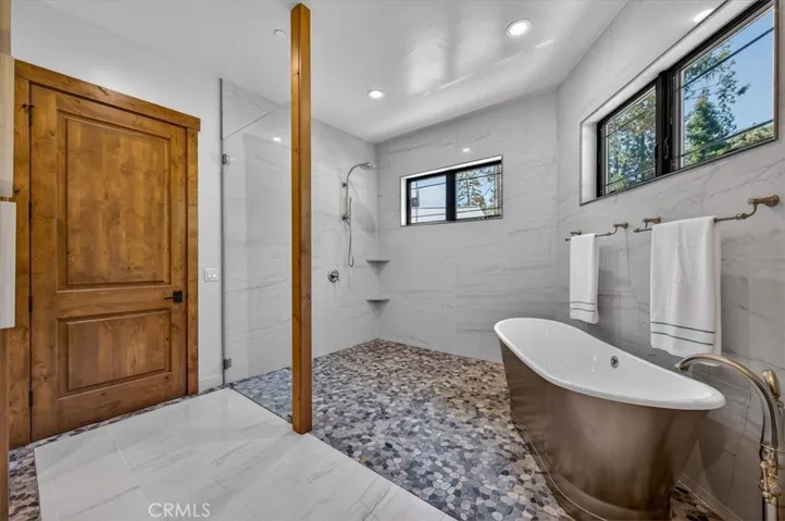 53819 Road 432, Bass Lake, California 93604