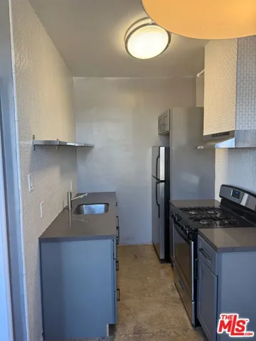 5217 Hollywood Boulevard 301, Los Angeles, California 90027