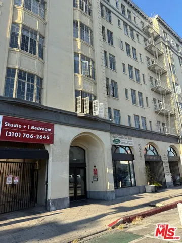 5217 Hollywood Boulevard 301, Los Angeles, California 90027