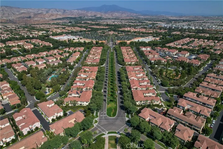 50 Herringbone, Irvine, California 92620