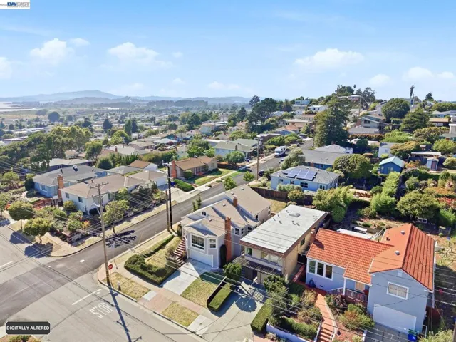 5901 Burlingame Ave, Richmond, California 94804