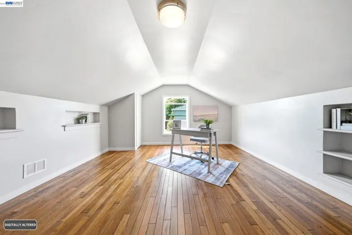 5901 Burlingame Ave, Richmond, California 94804