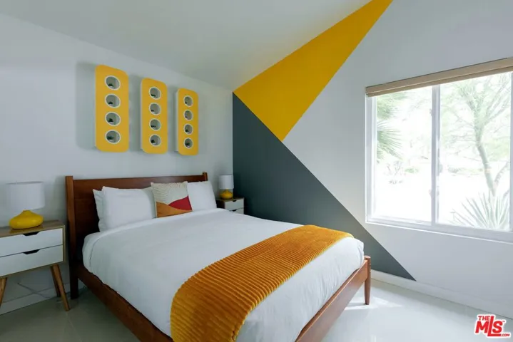 900 S Nueva Vista Drive, Palm Springs, California 92264