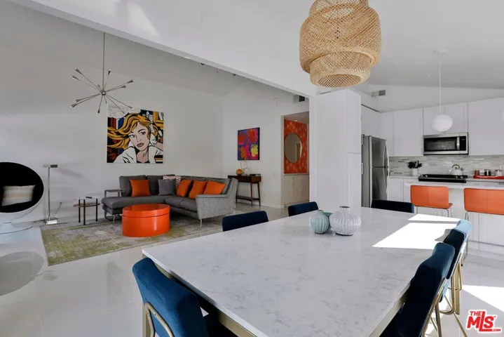 900 S Nueva Vista Drive, Palm Springs, California 92264