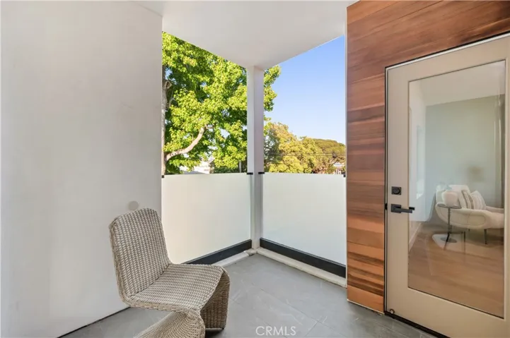 2843 Stoner, Los Angeles, California 90064