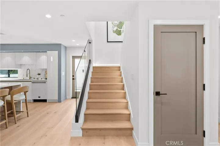 2843 Stoner, Los Angeles, California 90064