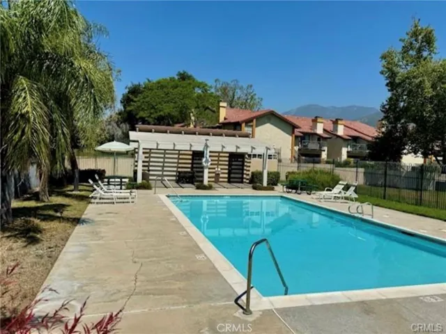 Pool association