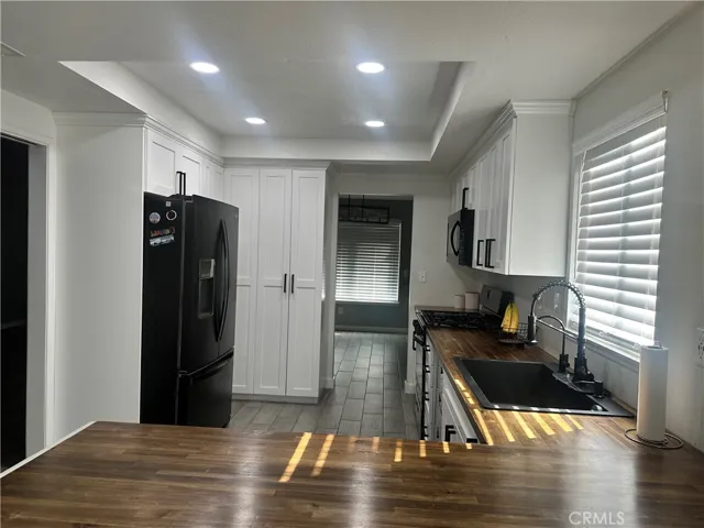 1369 Reservoir, San Bernardino, California 92407