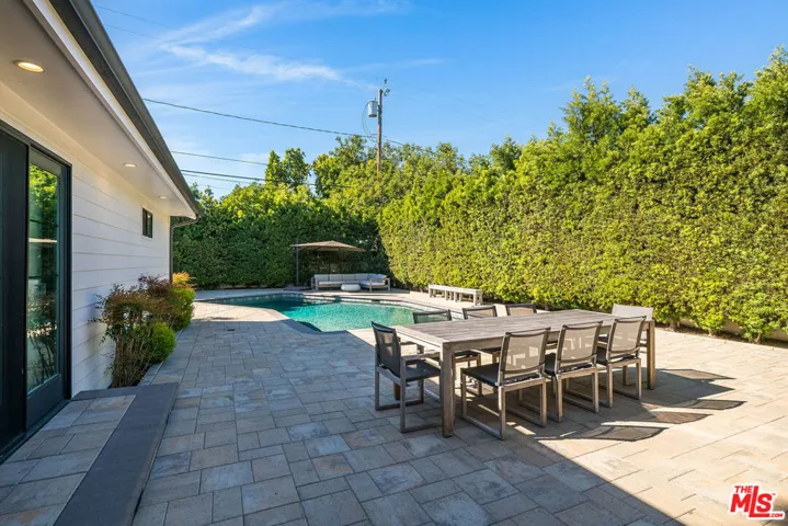 4239 W Mcfarlane Avenue, Burbank, California 91505
