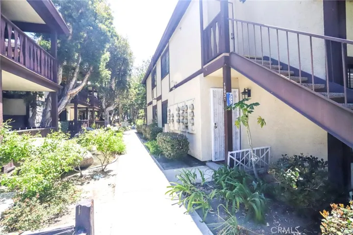 13931 Spring Water Court, Garden Grove, California 92843