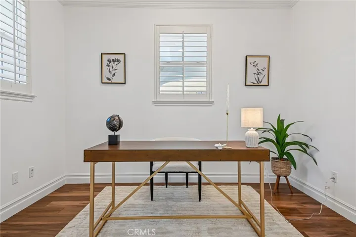 den/office
