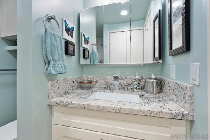 645 Front Street 312, San Diego, California 92101