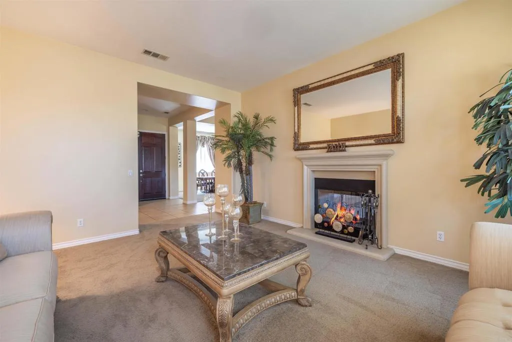 19506 Arcata Road, Apple Valley, California 92307 — photo 4