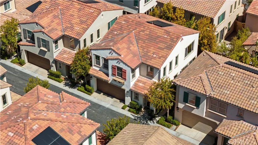 206 Bright Poppy, Irvine, California 92618