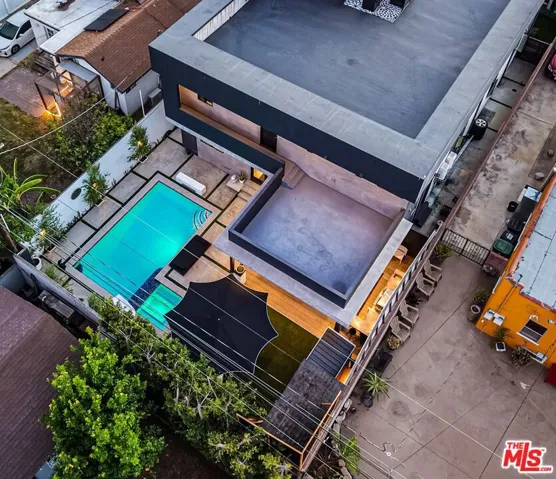 2012 S Curson Avenue, Los Angeles, California 90016