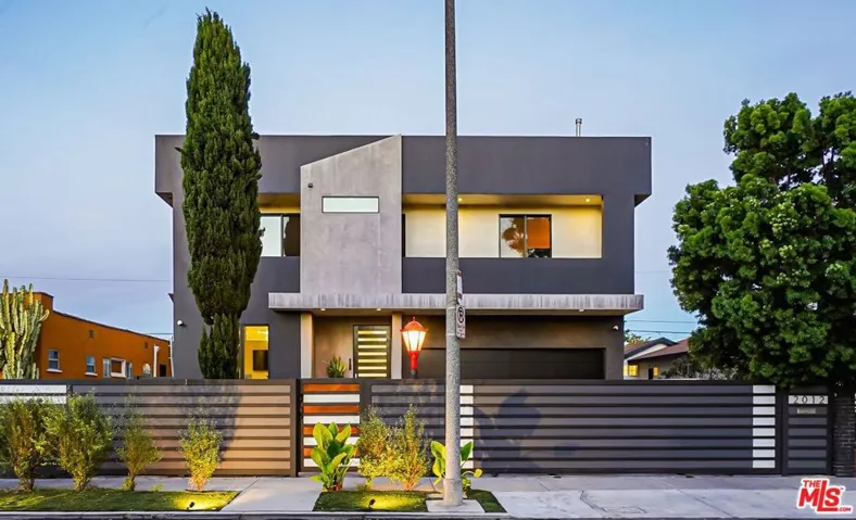2012 S Curson Avenue, Los Angeles, California 90016