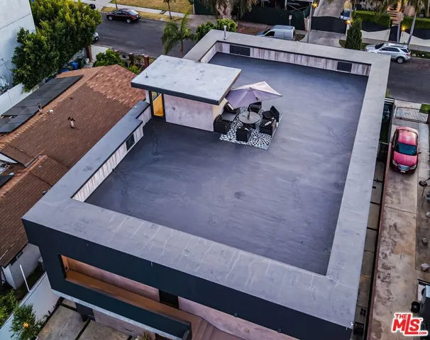 2012 S Curson Avenue, Los Angeles, California 90016