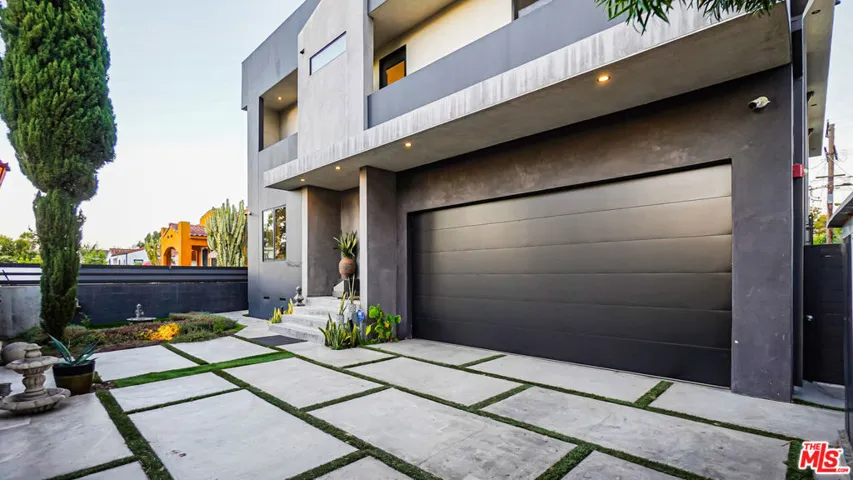2012 S Curson Avenue, Los Angeles, California 90016
